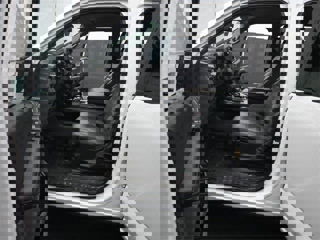 New 2024 Ford F150 Lightning Pro w/ Max Trailer Tow Package image 19