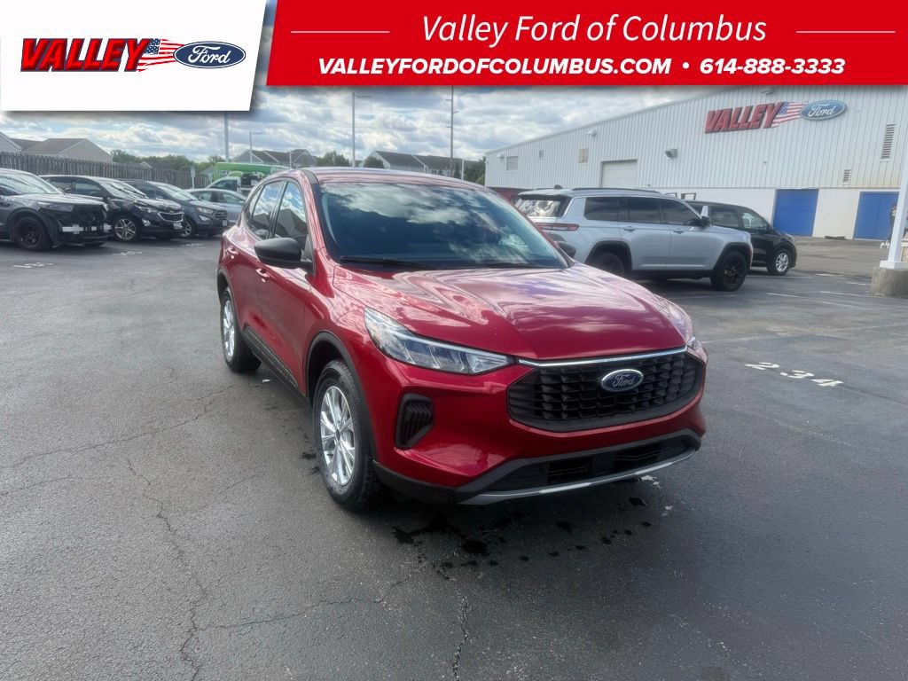 New 2026 Ford Escape Active w/ Active Premium Tech Pack AWD/4WD image 1