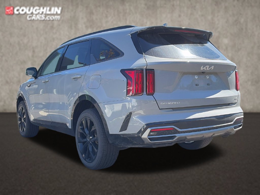 Used 2023 Kia Sorento SX AWD/4WD image 6