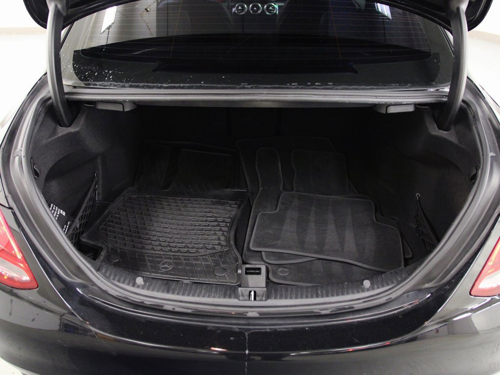 Used 2018 Mercedes-Benz C 300 4MATIC Sedan image 25
