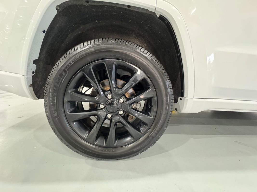 Used 2020 Jeep Grand Cherokee Altitude image 44