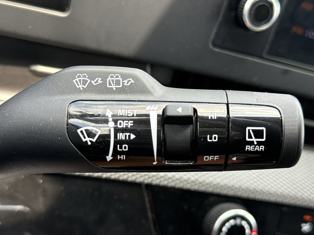 Used 2024 Kia Sportage LX AWD/4WD image 19