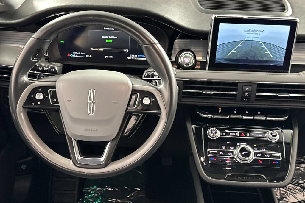 Used 2022 Lincoln Corsair Grand Touring AWD/4WD image 16