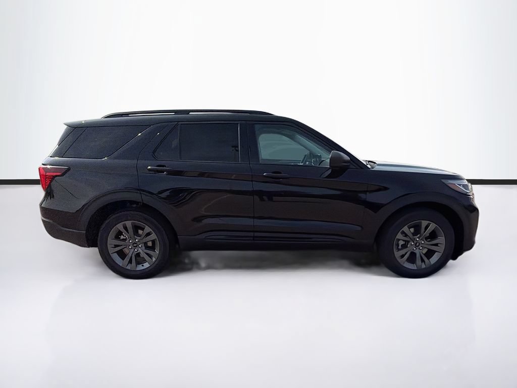 New 2026 Ford Explorer Active w/ Active Comfort Package AWD/4WD image 4