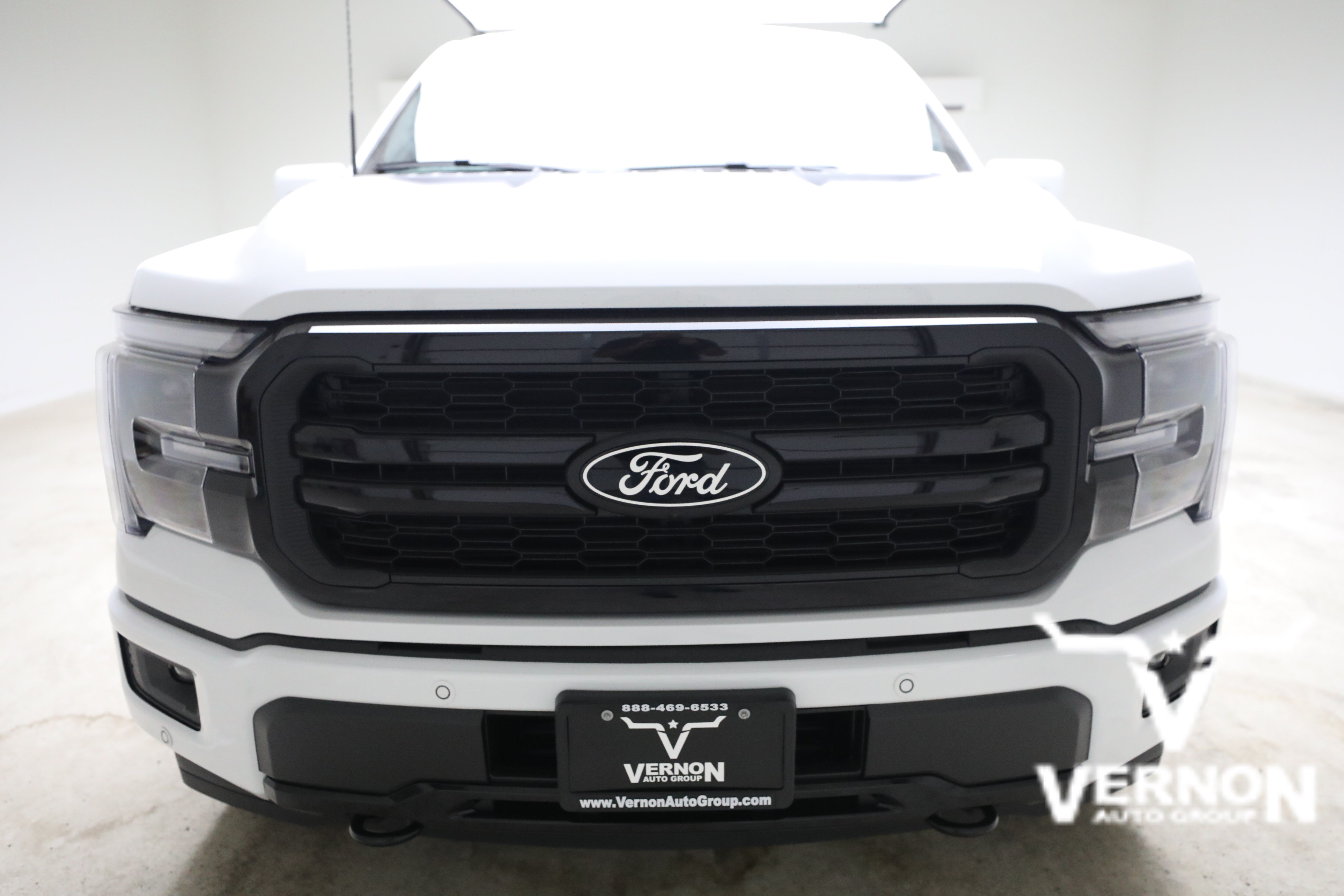 New 2026 Ford F150 Lariat w/ Equipment Group 502A High AWD/4WD image 8