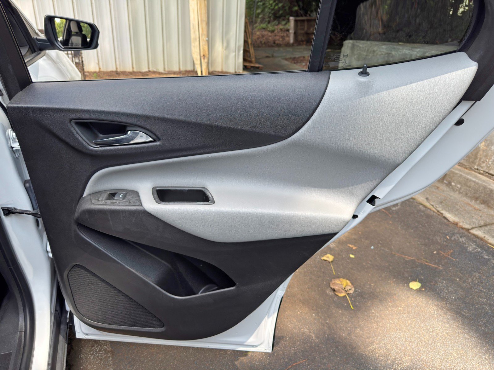 Used 2024 Chevrolet Equinox LS w/ LS Convenience Package AWD/4WD image 40