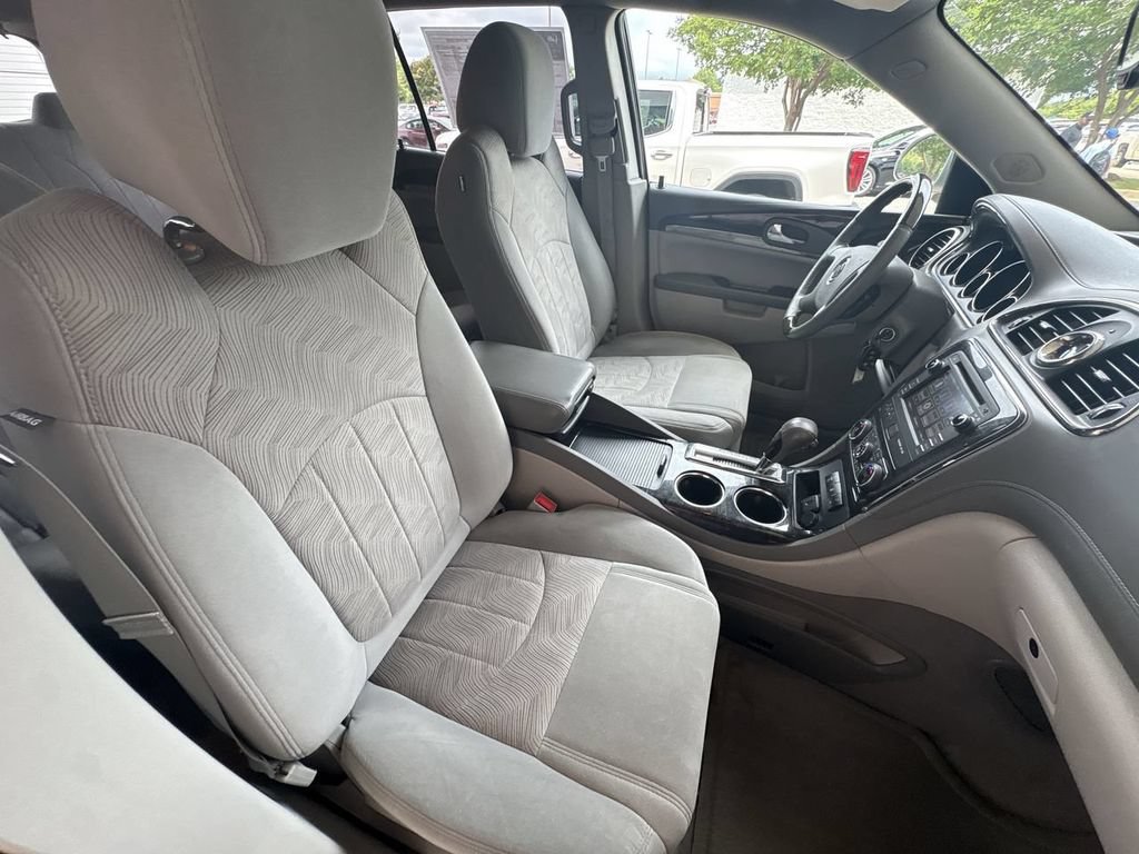 Certified 2015 Buick Enclave Convenience FWD image 27