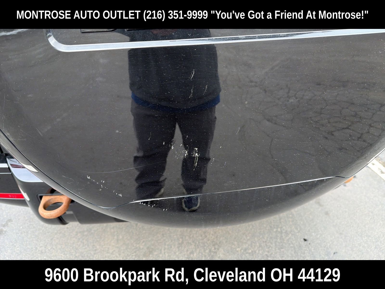 Used 2023 Land Rover Defender 130 X-Dynamic SE image 6