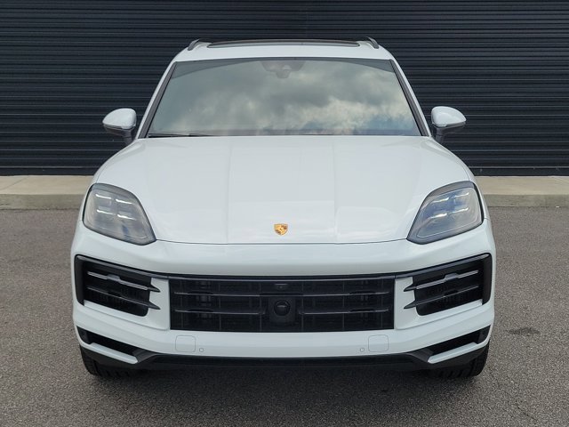 Certified 2024 Porsche Cayenne image 8