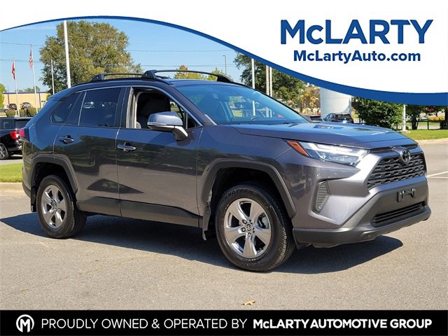 Used 2022 Toyota RAV4 XLE