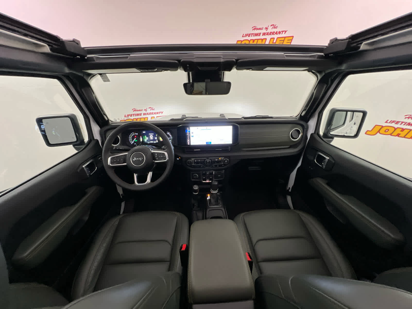 Used 2024 Jeep Wrangler High Altitude AWD/4WD image 6