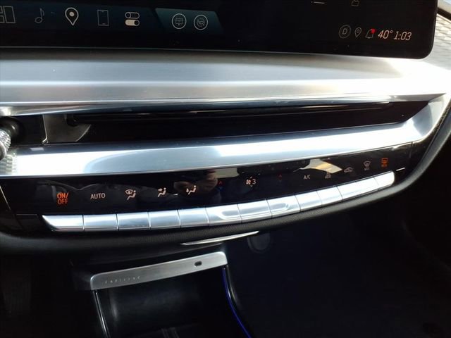 Certified 2024 Cadillac Lyriq Luxury image 31