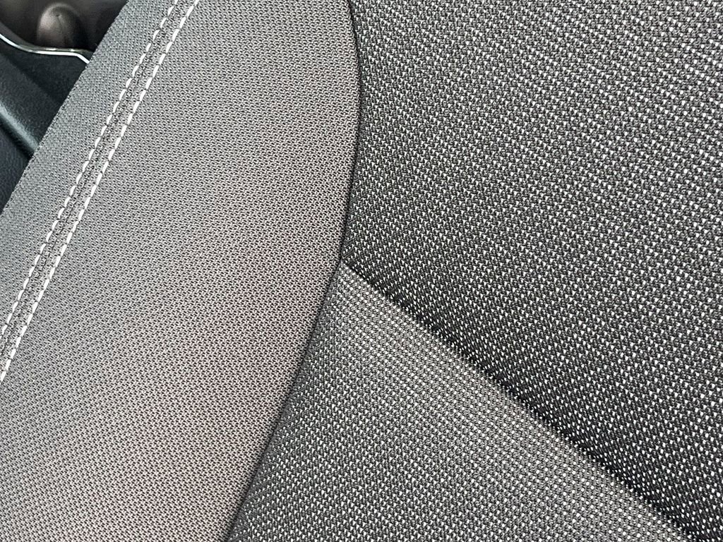 New 2026 Chevrolet Traverse LT w/ Midnight/Sport Edition image 23