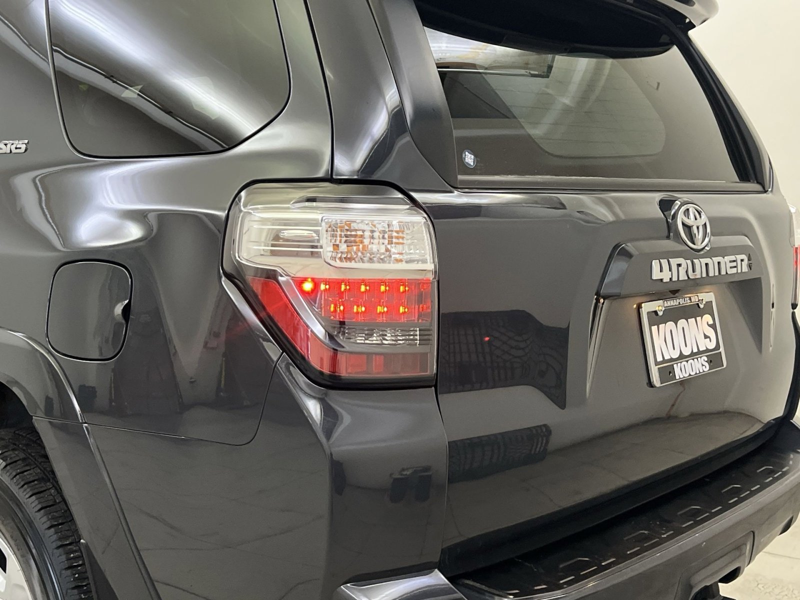 Used 2024 Toyota 4Runner SR5 Premium image 28