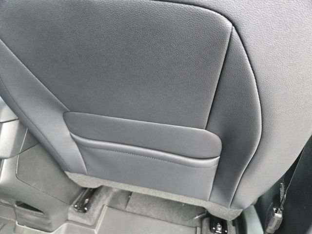New 2026 Chevrolet Equinox RS w/ Safety and Technology Package AWD/4WD image 34
