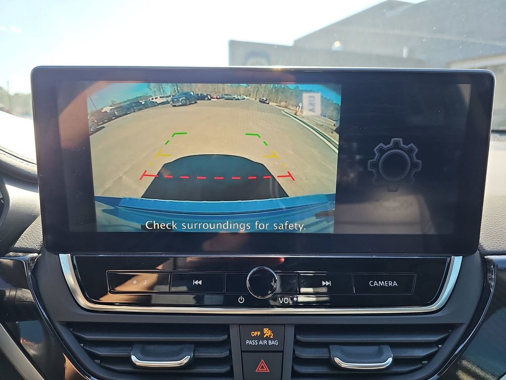 Used 2023 Nissan Altima 2.5 SR w/ SR Premium Package image 26