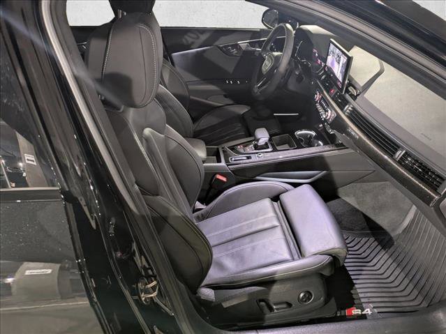 Used 2024 Audi S4 Premium Plus w/ Premium Plus Package image 27