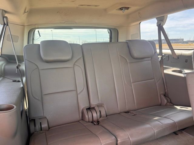 Used 2015 Chevrolet Suburban LTZ AWD/4WD image 28