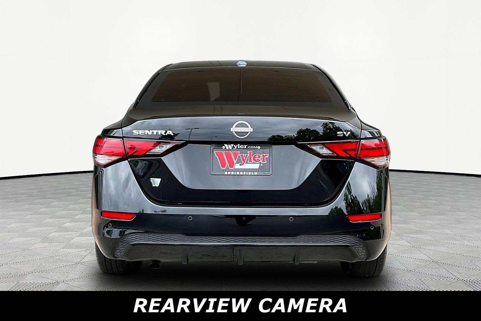 Used 2024 Nissan Sentra SV w/ SV Premium Package FWD image 5