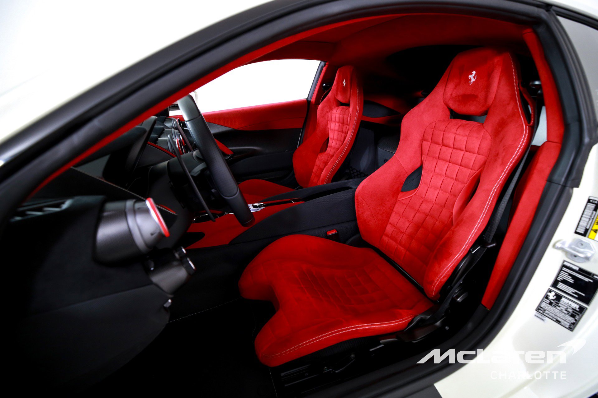 Used 2022 Ferrari 812 Competizione RWD image 11
