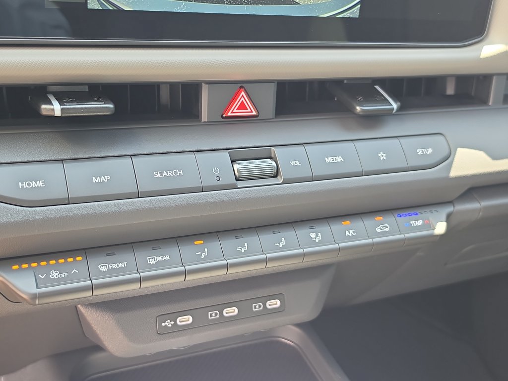 New 2027 Kia Seltos S FWD image 24