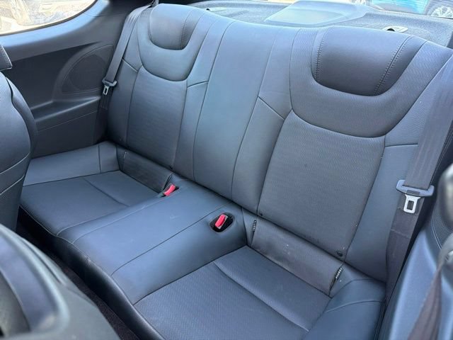 Used 2013 Hyundai Genesis 3.8 RWD image 19