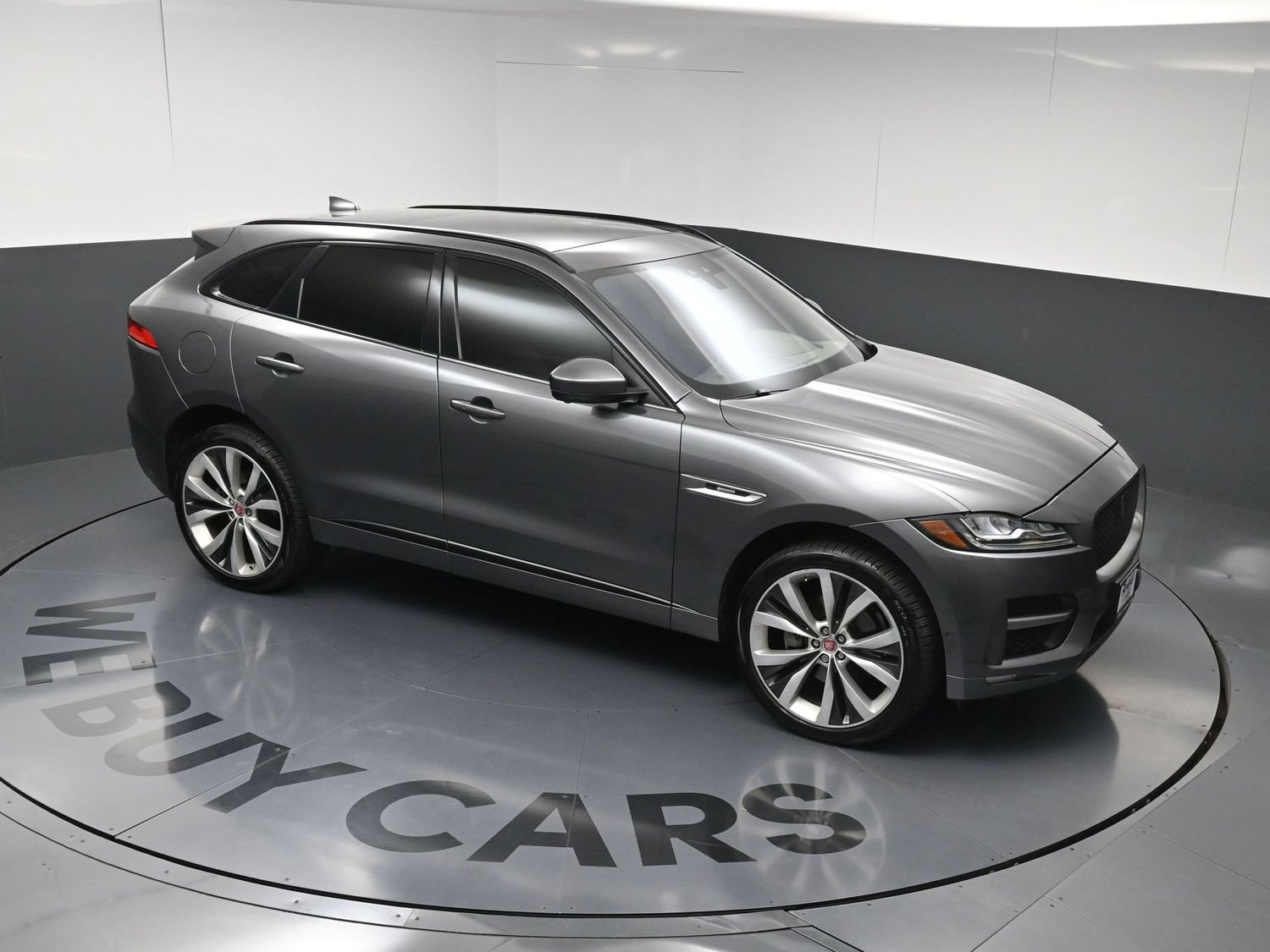 Used 2017 Jaguar F-PACE R-Sport AWD/4WD image 33