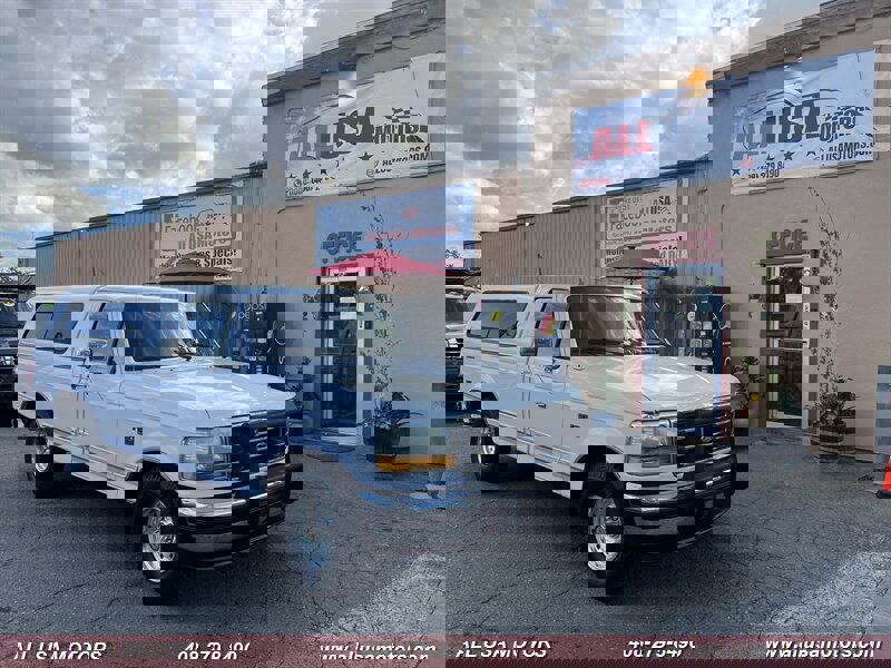 Used 1994 Ford F150 XLT image 3