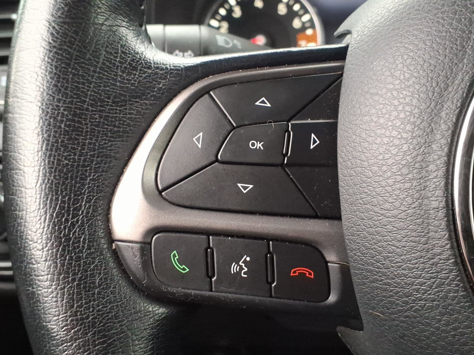 Certified 2020 Jeep Renegade Altitude image 22