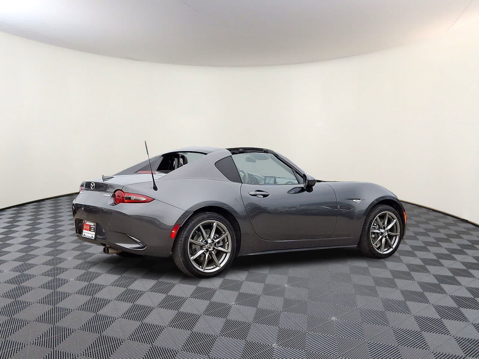 Used 2023 MAZDA MX-5 Miata Grand Touring RWD image 5