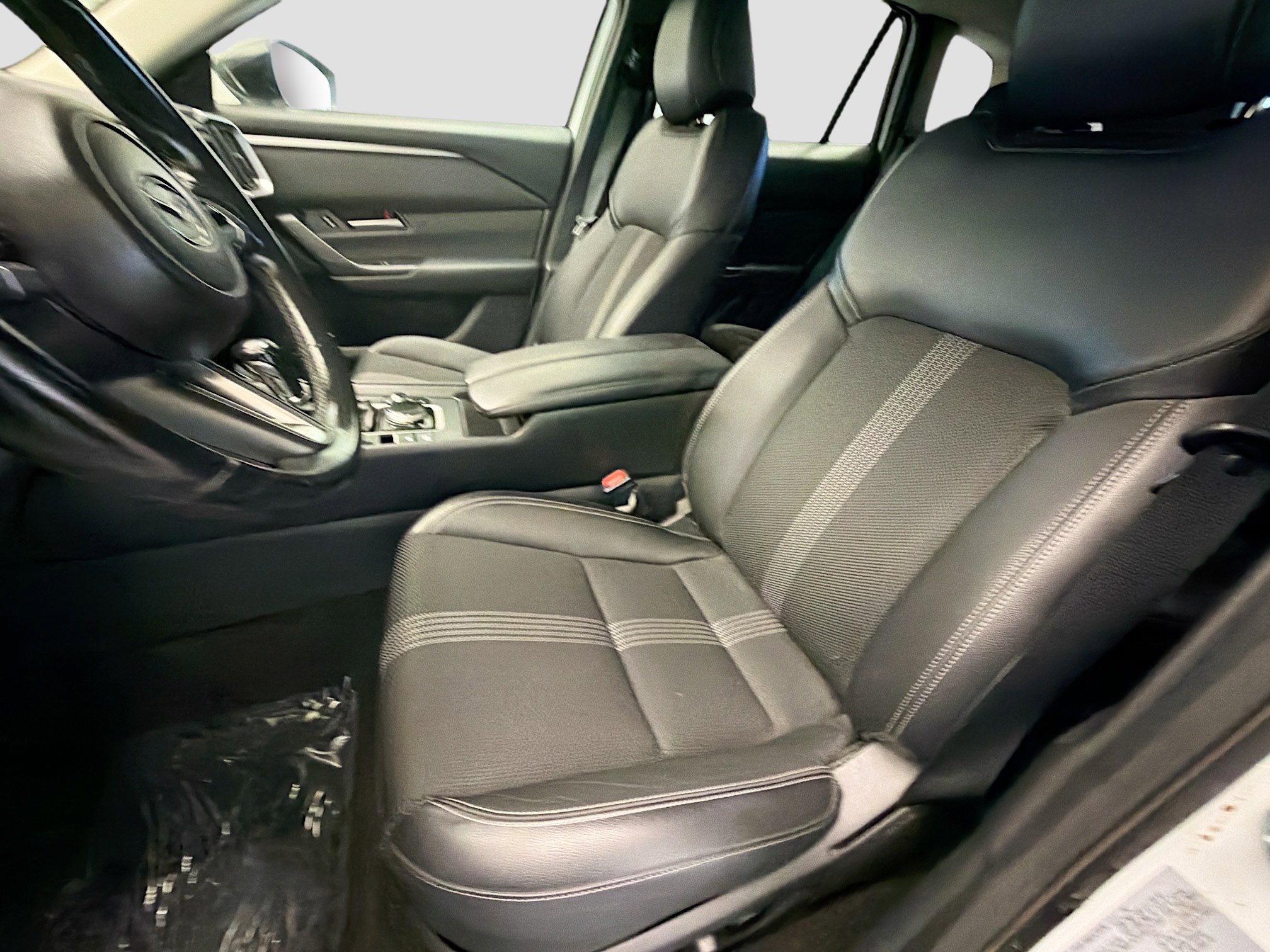 Used 2023 MAZDA CX-50 2.5 S w/ Preferred Plus Pkg image 11