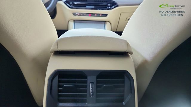 Used 2025 BMW 430i Convertible w/ Premium Package image 39