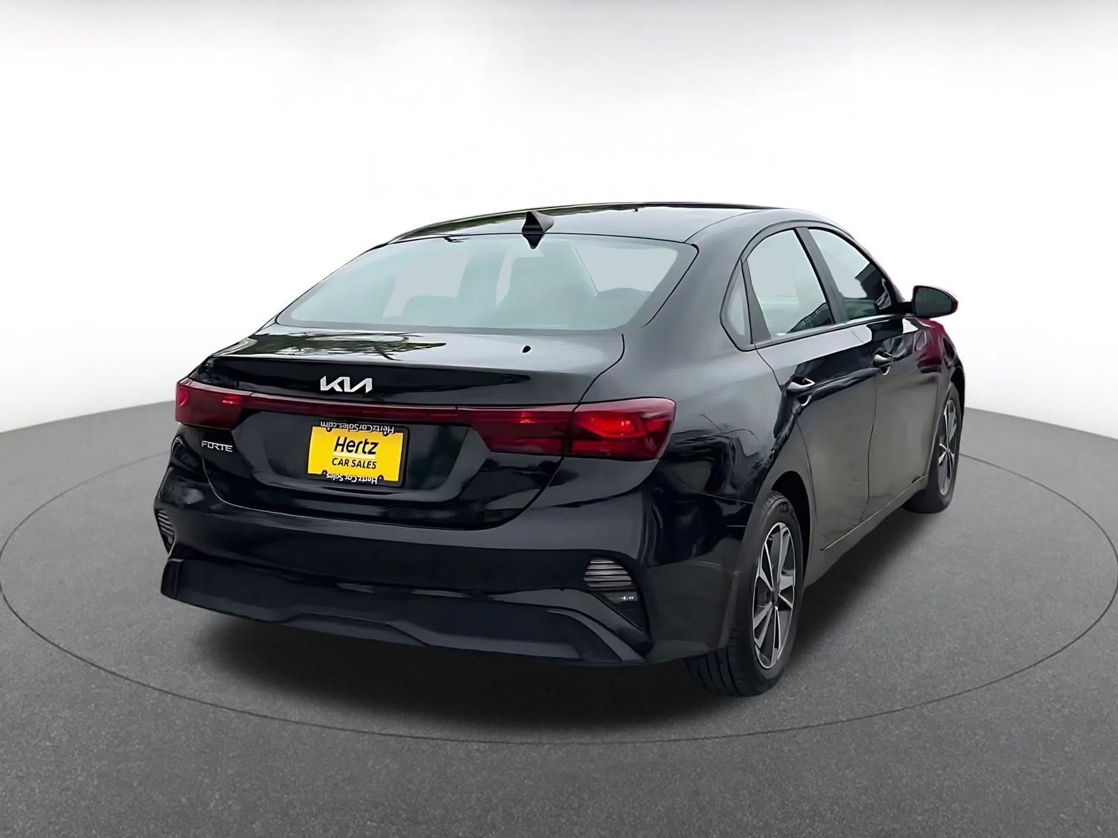 Used 2024 Kia Forte LXS FWD image 15
