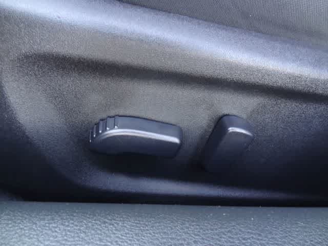 Used 2025 Nissan Altima 2.5 SV FWD image 7