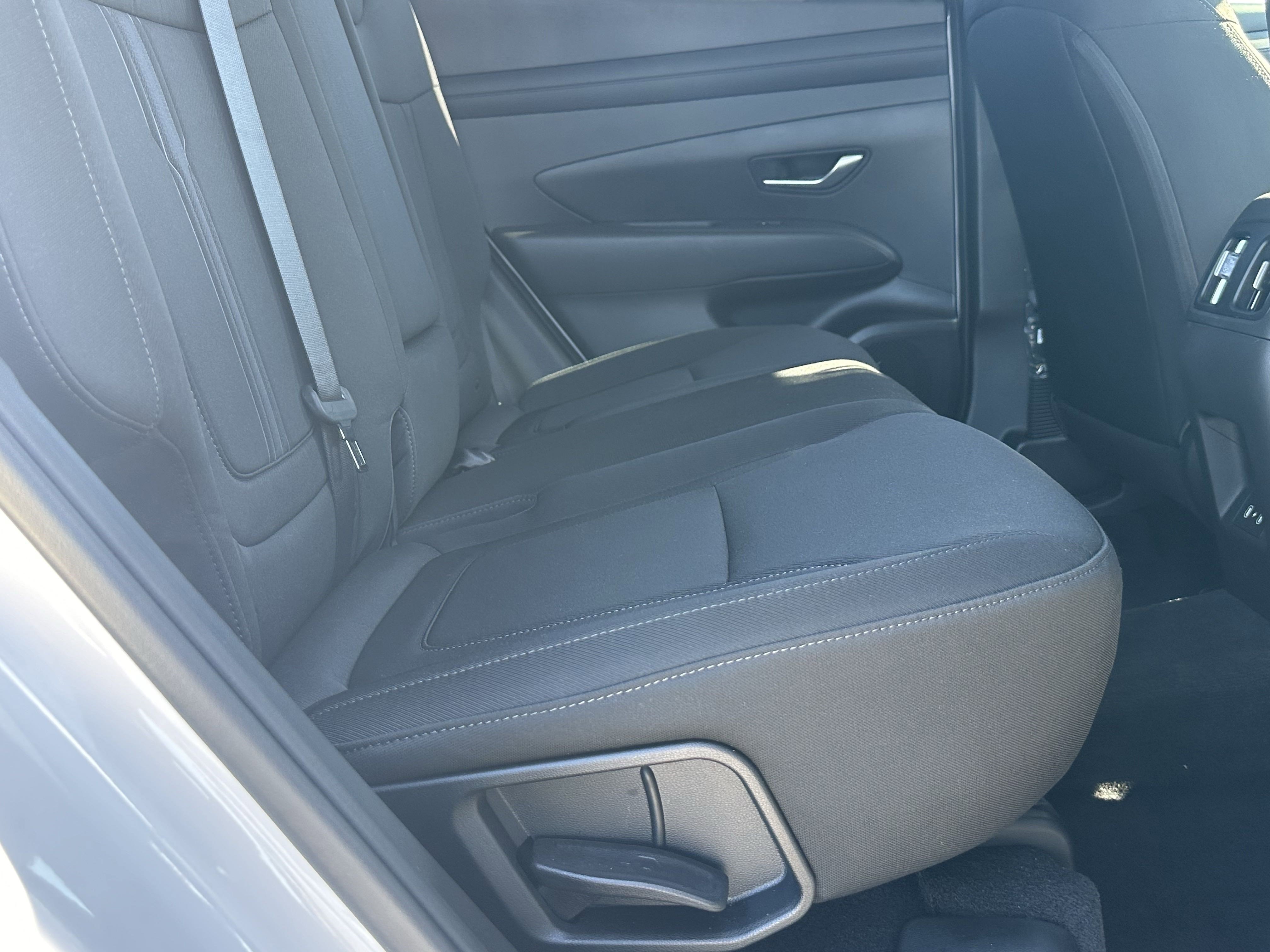 Used 2025 Hyundai Tucson SEL image 17