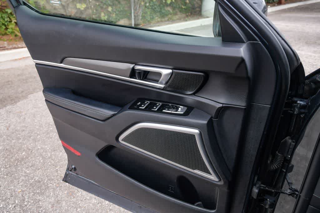 Used 2021 Kia Telluride LX FWD image 26