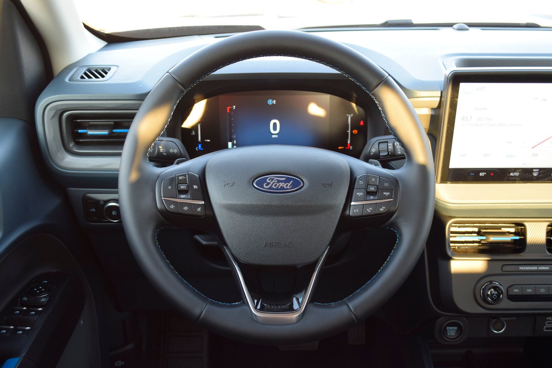 New 2026 Ford Maverick Lobo AWD/4WD image 8