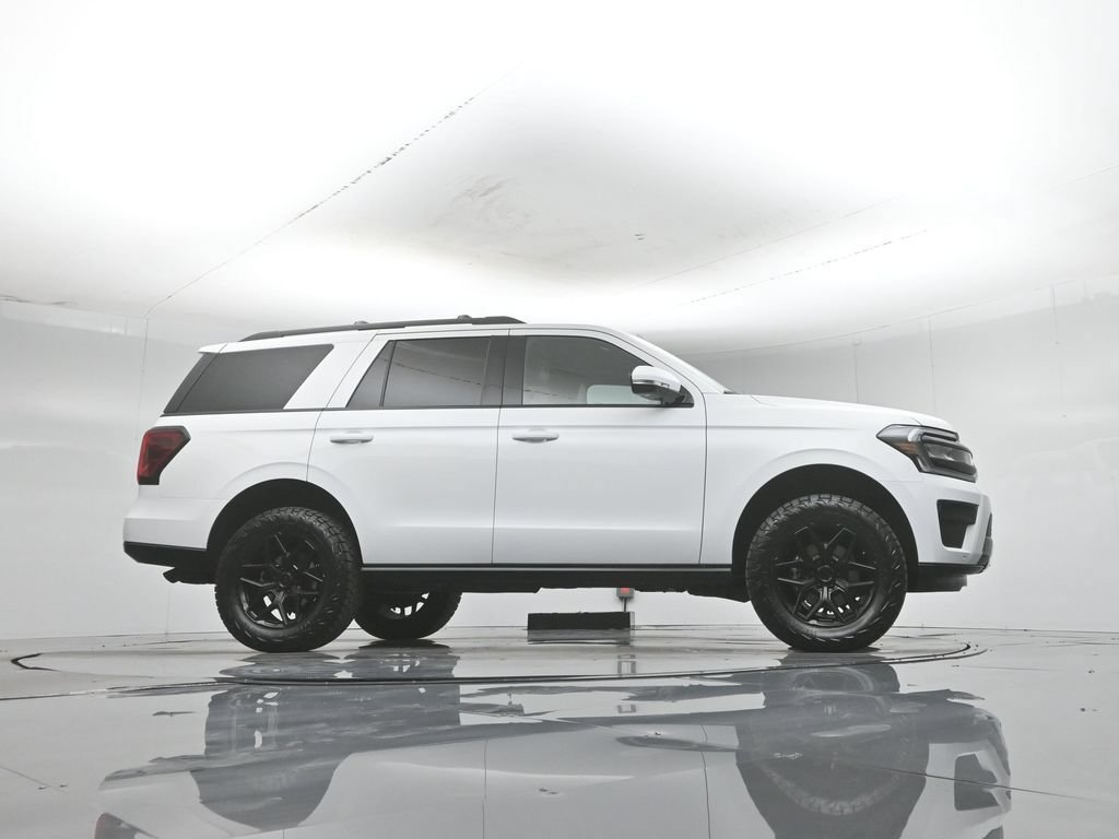 Used 2024 Ford Expedition Limited AWD/4WD image 57