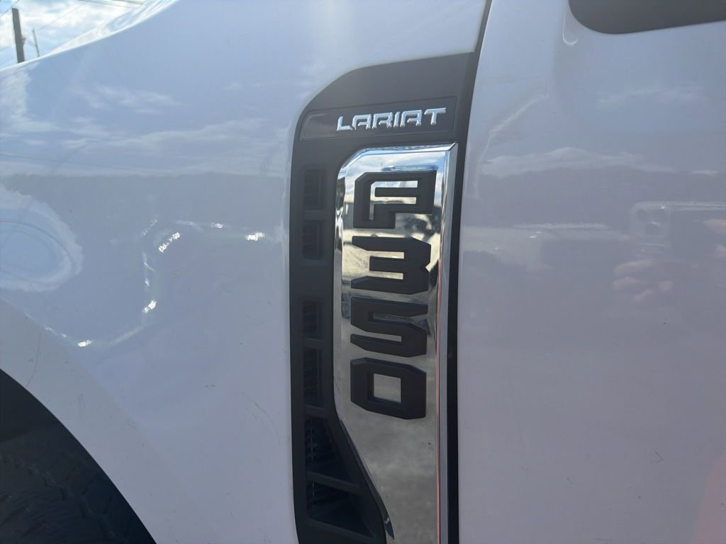 Used 2026 Ford F350 Lariat w/ Chrome Package AWD/4WD image 8