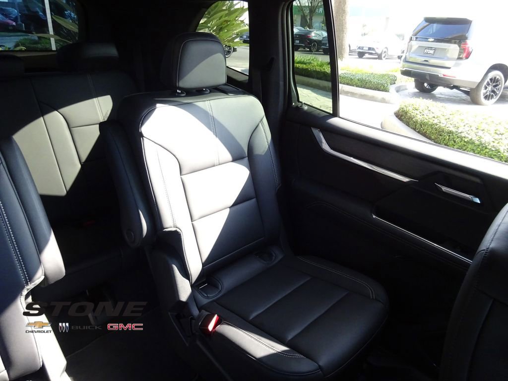 New 2026 GMC Acadia Elevation w/ Black Edition image 17