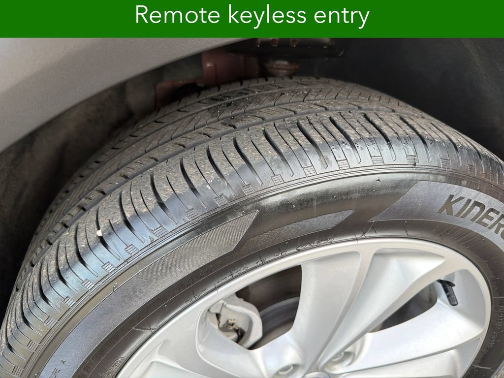 Certified 2023 Buick Encore GX Preferred FWD image 27