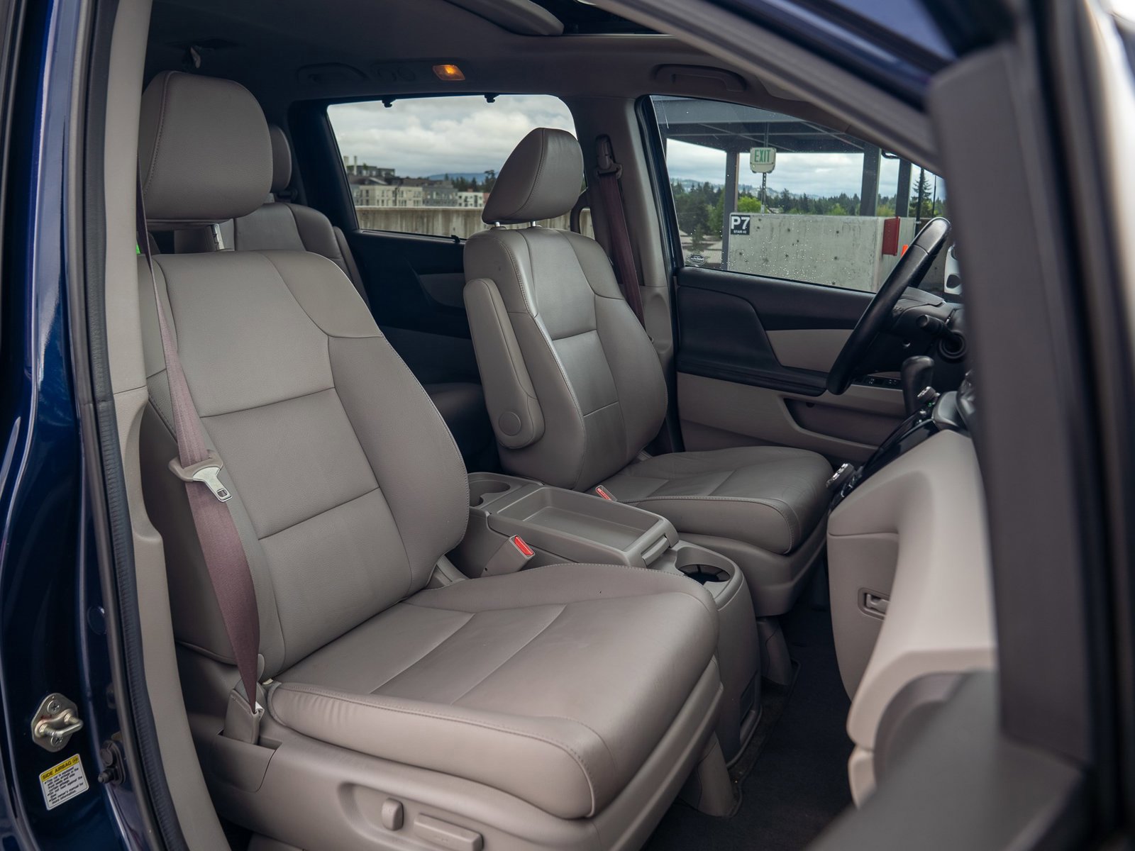 Used 2014 Honda Odyssey EX-L image 29