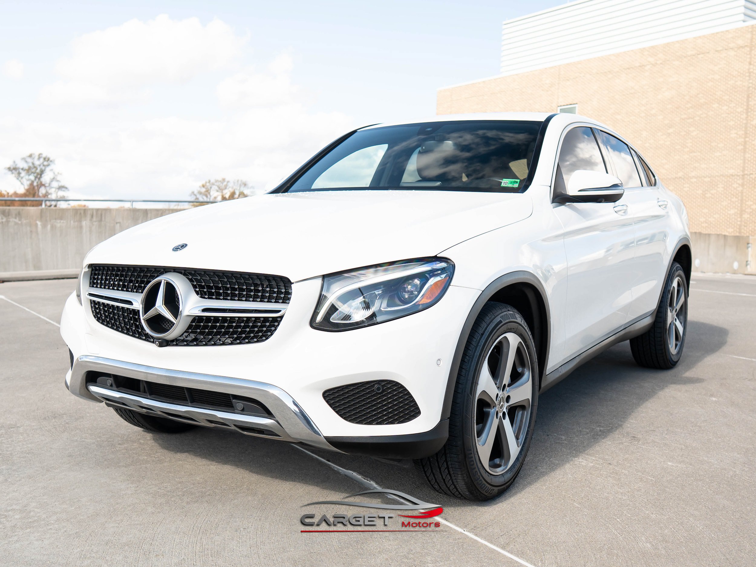 Used 2019 Mercedes-Benz GLC 300 4MATIC Coupe image 3