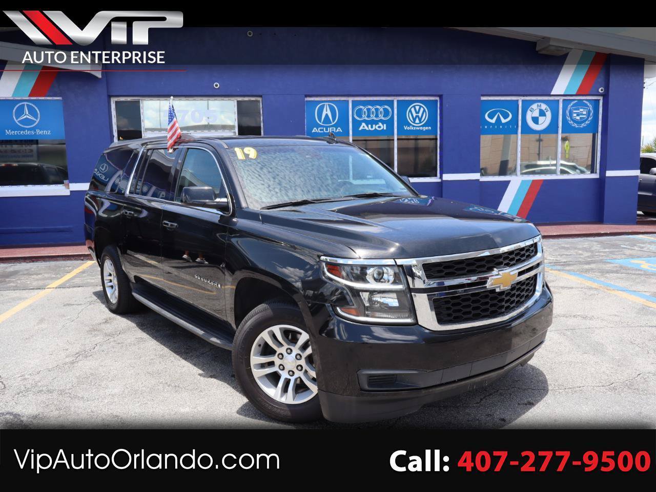 Used 2019 Chevrolet Suburban LT AWD/4WD image 1