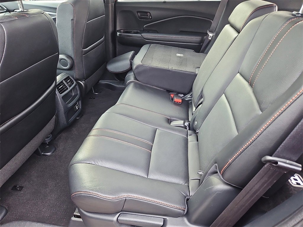 Certified 2023 Honda Passport TrailSport image 31