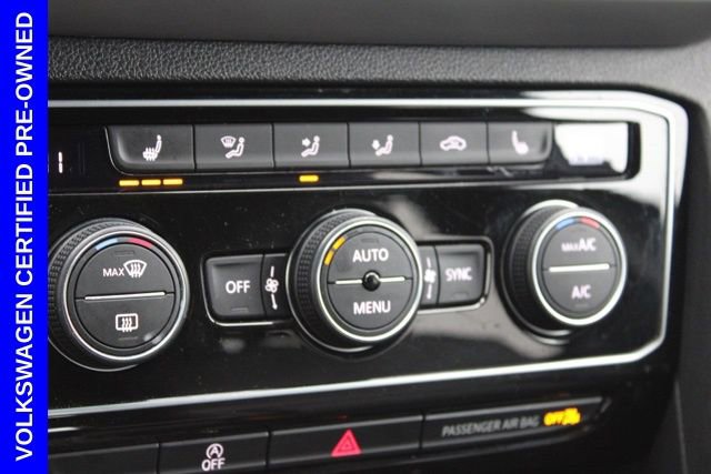 Used 2022 Volkswagen Atlas Cross Sport SE w/ Panoramic Sunroof Package image 41