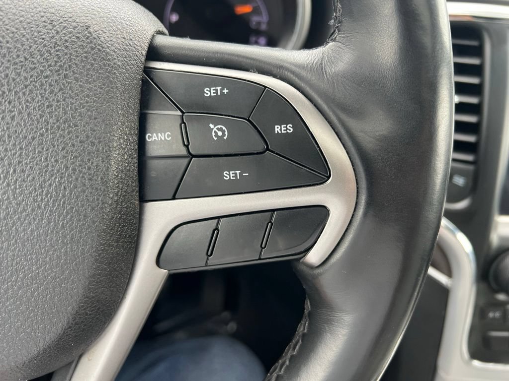 Used 2018 Jeep Grand Cherokee Limited AWD/4WD image 34