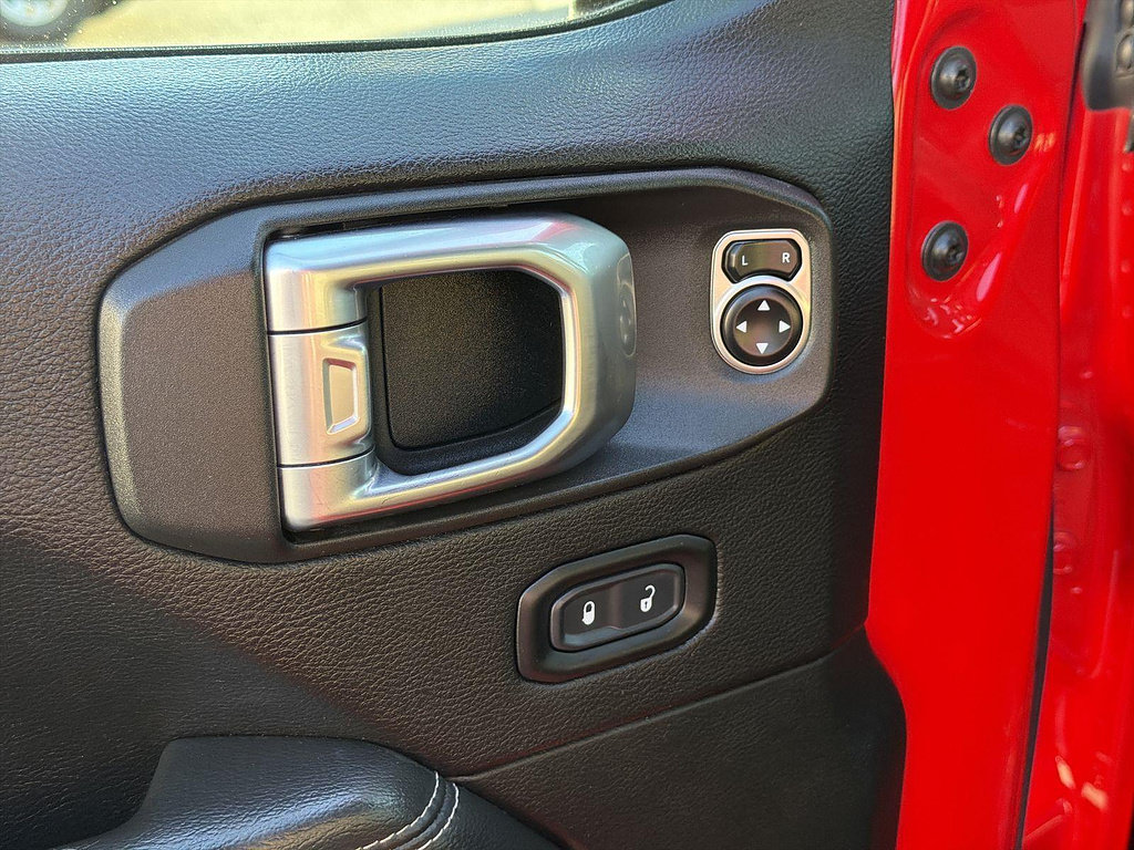 Used 2020 Jeep Gladiator Rubicon AWD/4WD image 22