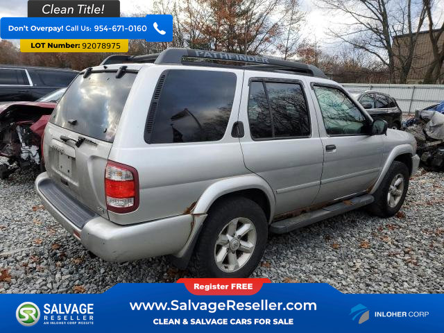 Used 2004 Nissan Pathfinder SE w/ (POP) SE Popular Pkg image 4