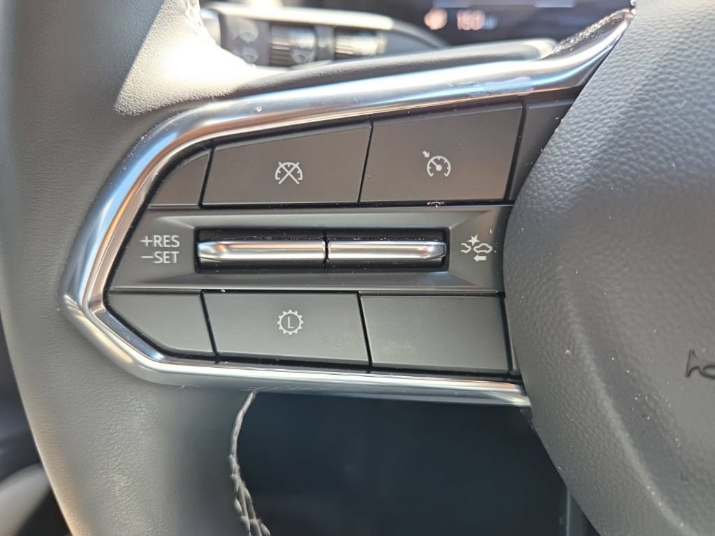 Used 2025 Chevrolet Traverse LT w/ Driver Confidence Package FWD image 22
